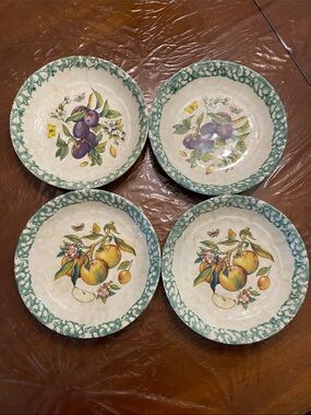 Vintage-Himark Inspired Fruit Motif Ceramic Dinner Bowls - Green Trim (Set of 4)